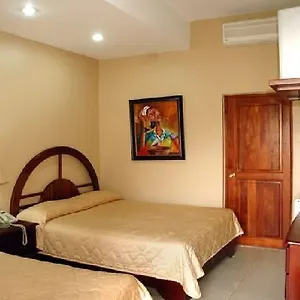 4* Hotel Aloha Sol And Casino